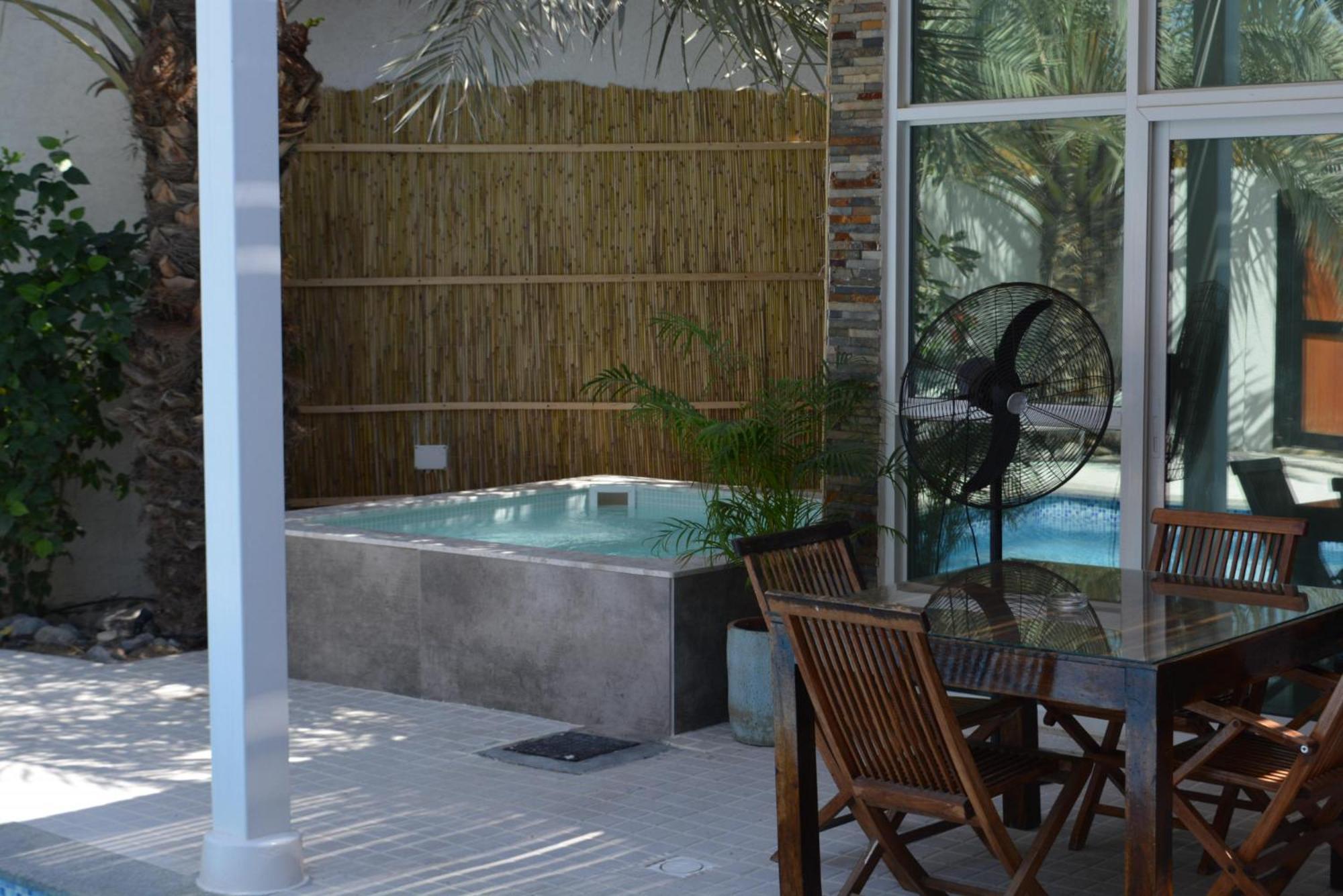 Dar 66 Pool Chalets With Jacuzzi 拉斯阿尔卡麦 外观 照片